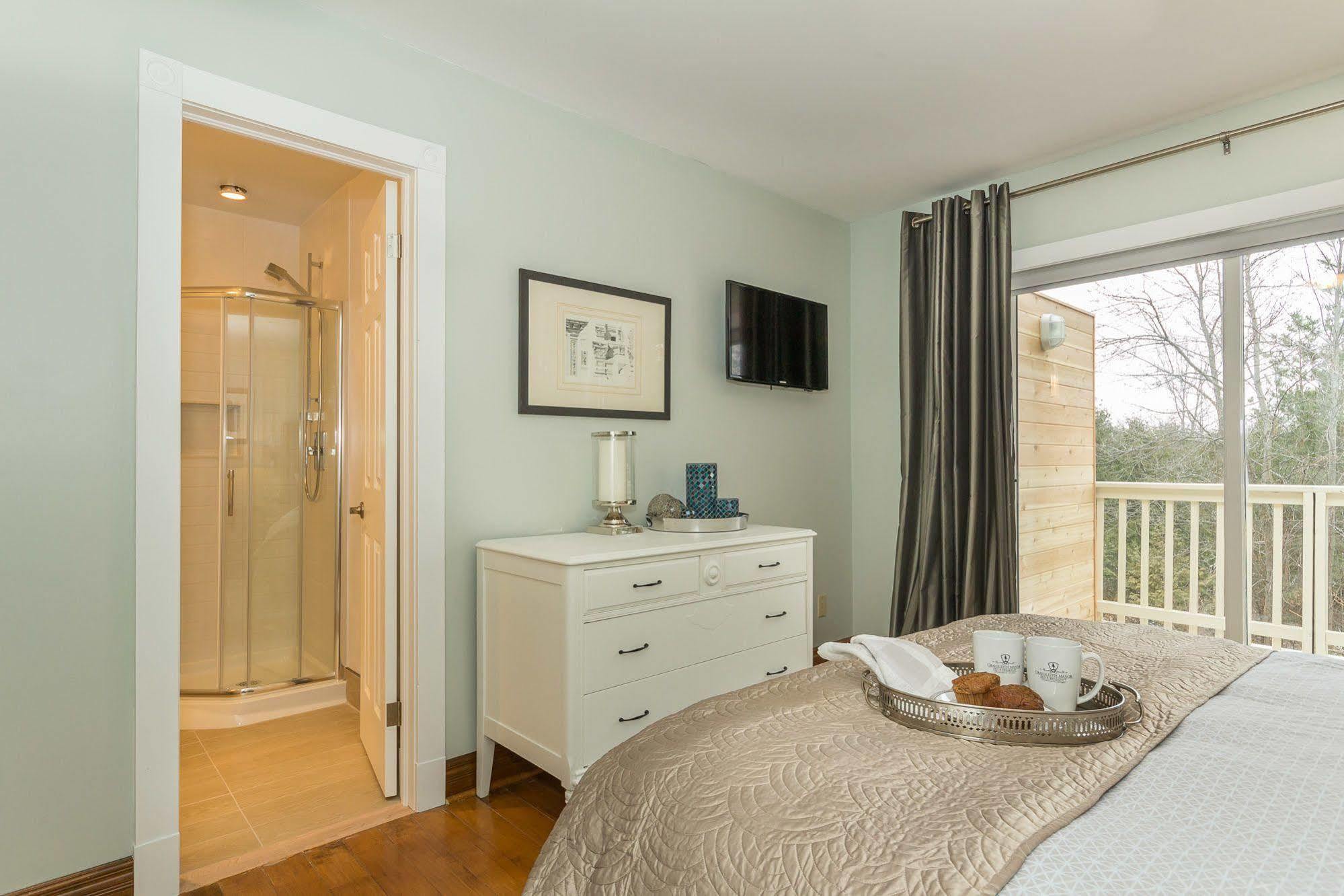 Craigleith Manor Bed & Breakfast コリングウッド エクステリア 写真